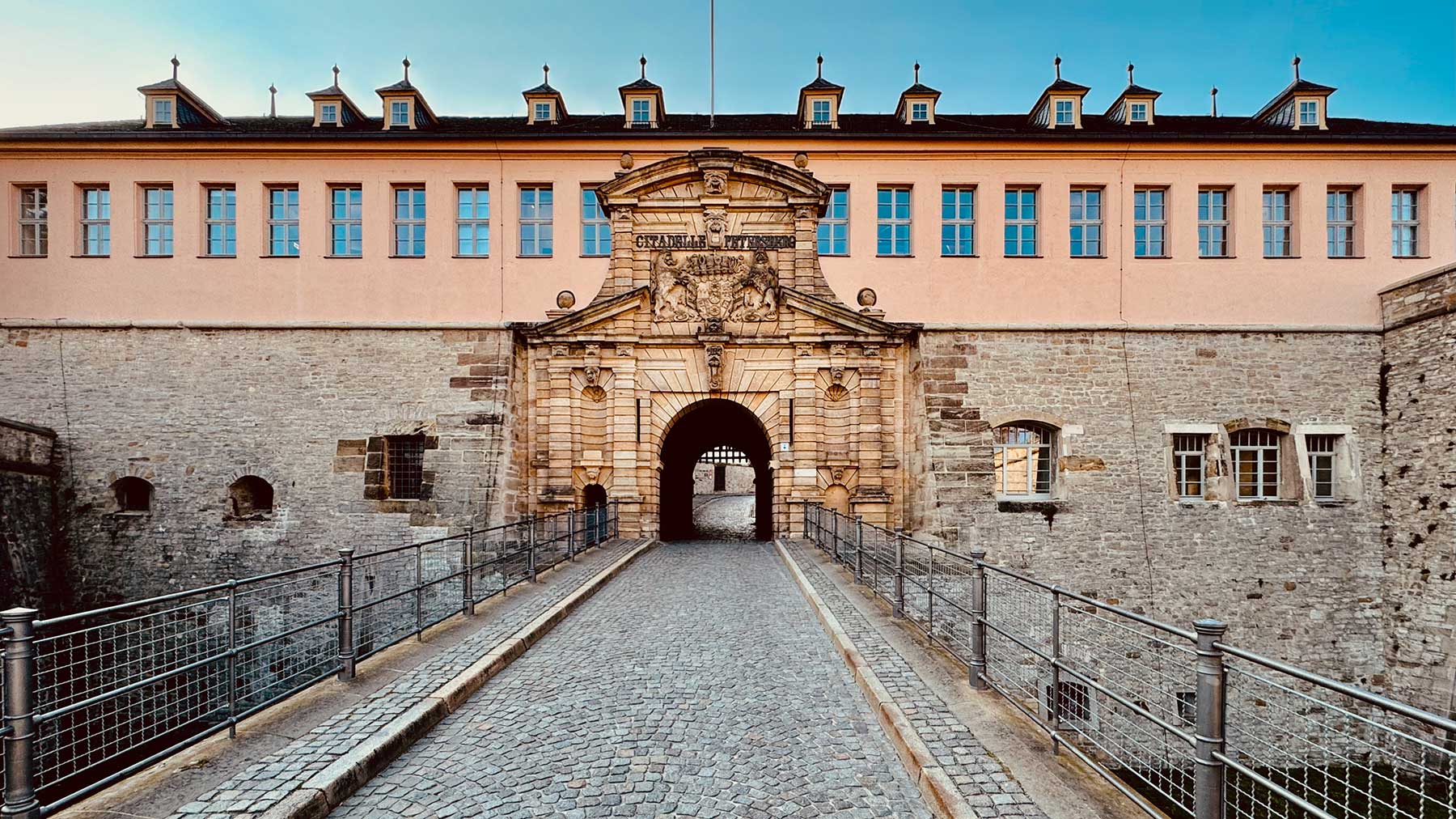 erfurt-zitadelle-entrance-1800 Erfurt Citadel Entrance