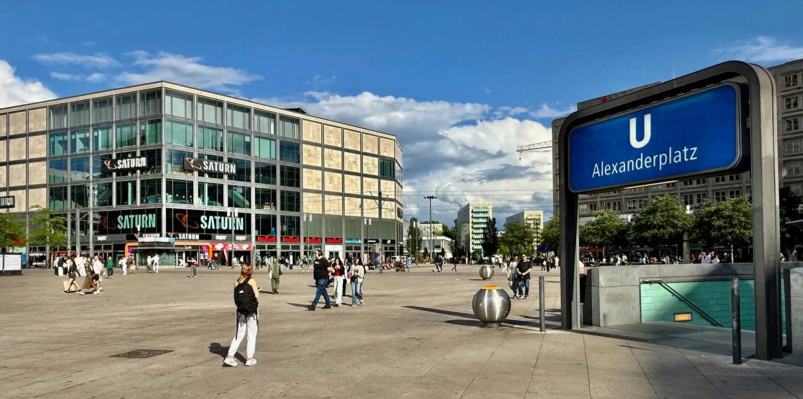 alexanderplatz-square-ubahn-1600 Alexanderplatz and U Bahn Entrance
